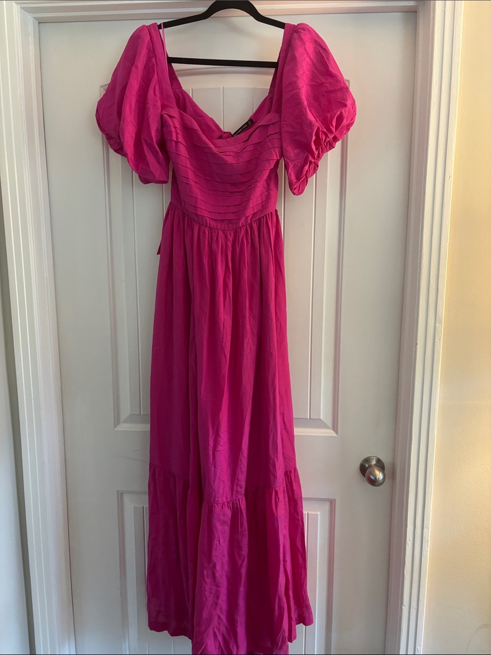 Abercrombie & Fitch Fuchsia Puff-Sleeve Maxi Dress